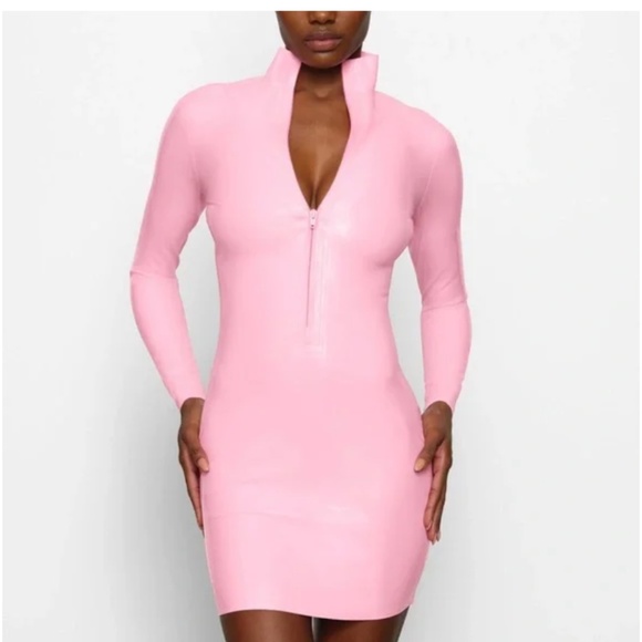 Real Latex Skims Pink mini bodycon dress Size Medium - Picture 1 of 8